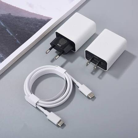 Google Original 30W USB-C PD Fast Charger with USB-C to USB-C Cable for Pixel 6, 6 Pro, 7, 7 Pro, 8, 8 Pro, Pixel Fold & USB-C Devices